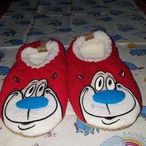 new goofie slippers